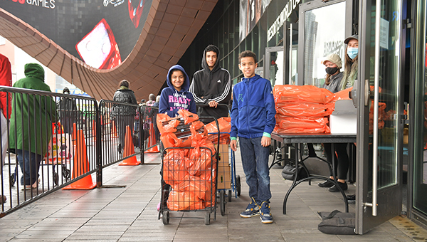 A couple at the Food Bank of New York City