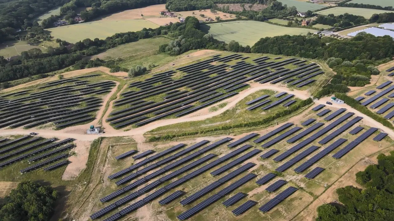 From landfill to low-carbon